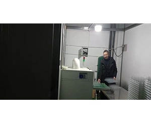 吸塑除塵(chen)車間一角(jiao)