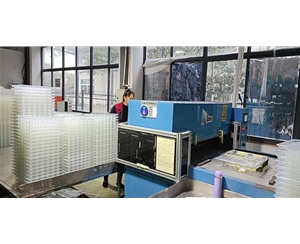 吸塑車間(jian)一角