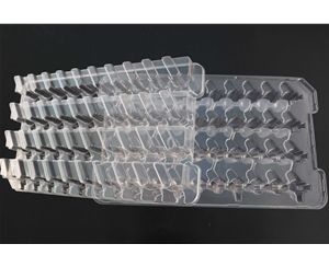 汽車(che)零部件(jian)吸塑包(bao)裝